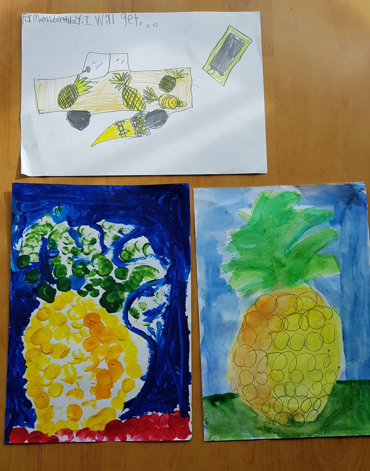 Pineapple for Mummy's birthday, works from 4~6 years old - ４～６歳頃のアートワーク、母の誕生日にパイナップルを買ったらしい